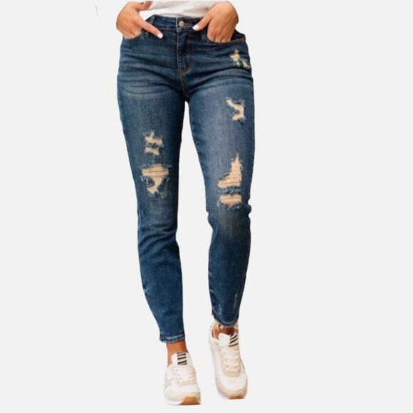Judy Blue mid-rise relaxed fit distressed dark wash blue jeans 16W - Picture 1 of 7